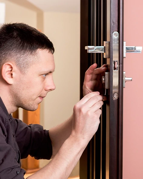: Professional Locksmith For Commercial And Residential Locksmith Services in West Modesto, CA
