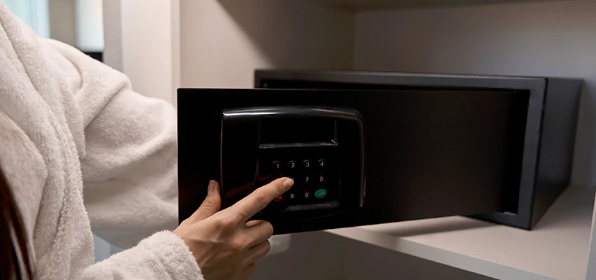 Safe Unlocking Service Company in West Modesto, California