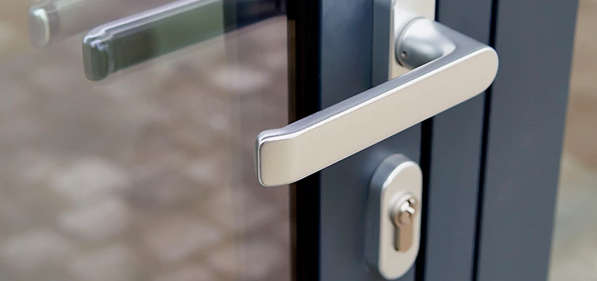 Broken Door Lock Cylinder Repair in West Modesto, California