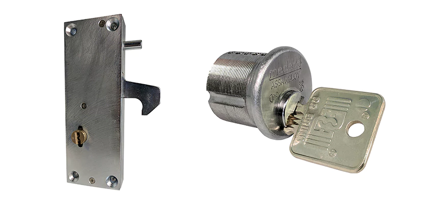 RR Fence Gates Brink Locks Repair in West Modesto, California